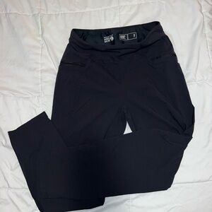 Mountain Hardwear Black Pants
